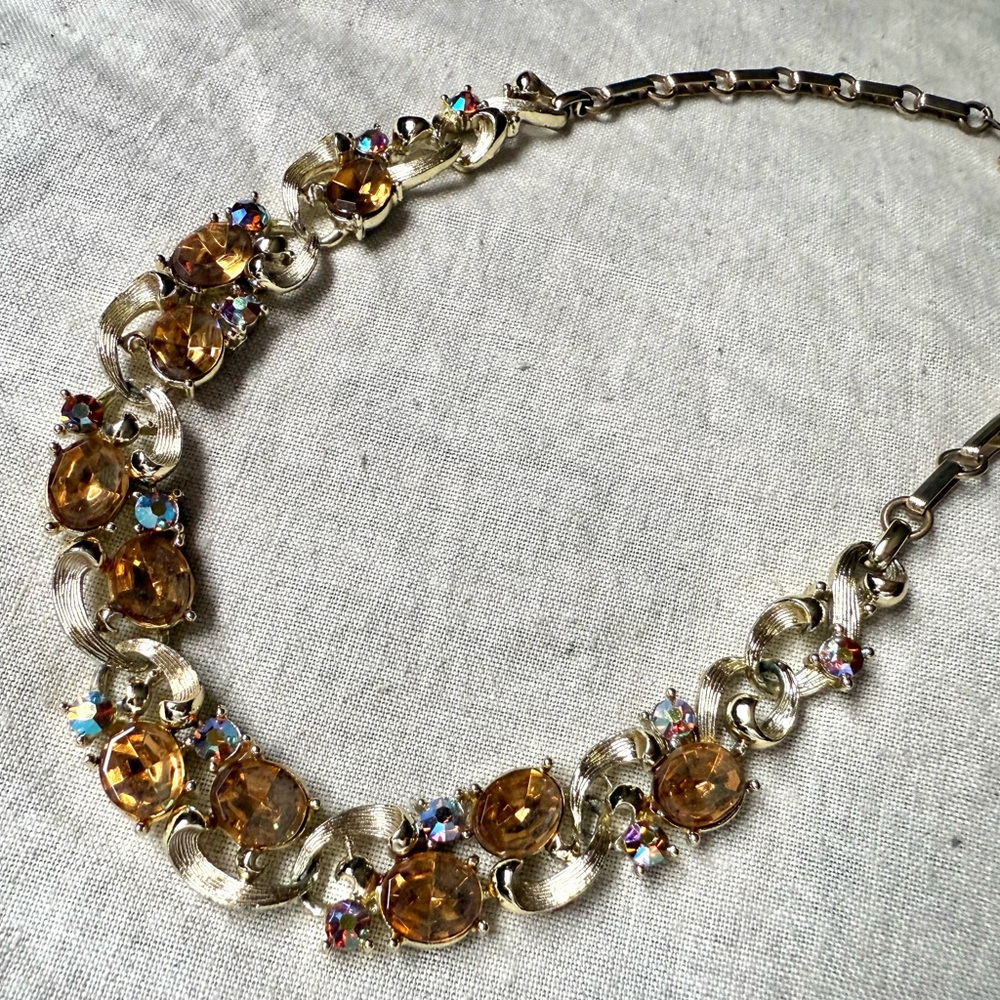 Vintage Gold-Tone Lisner Necklace with Amber Crystal Accents